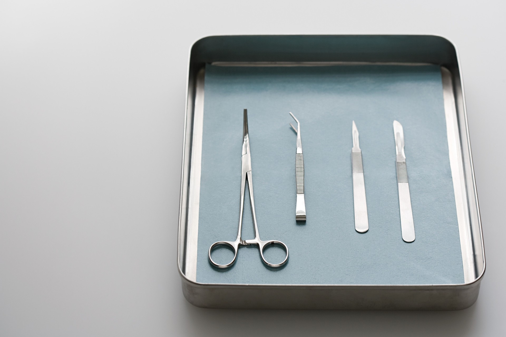 Surgical equipment
